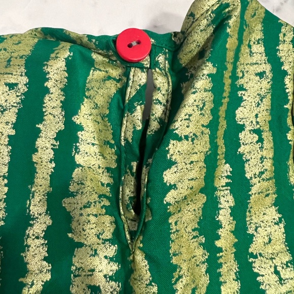 Smiling Button Dress - Picture 4 of 8